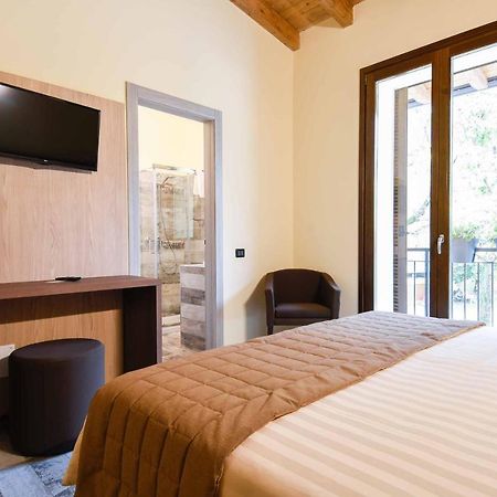 Agriturismo Ippolita Lucchetti Cene Eksteriør bilde